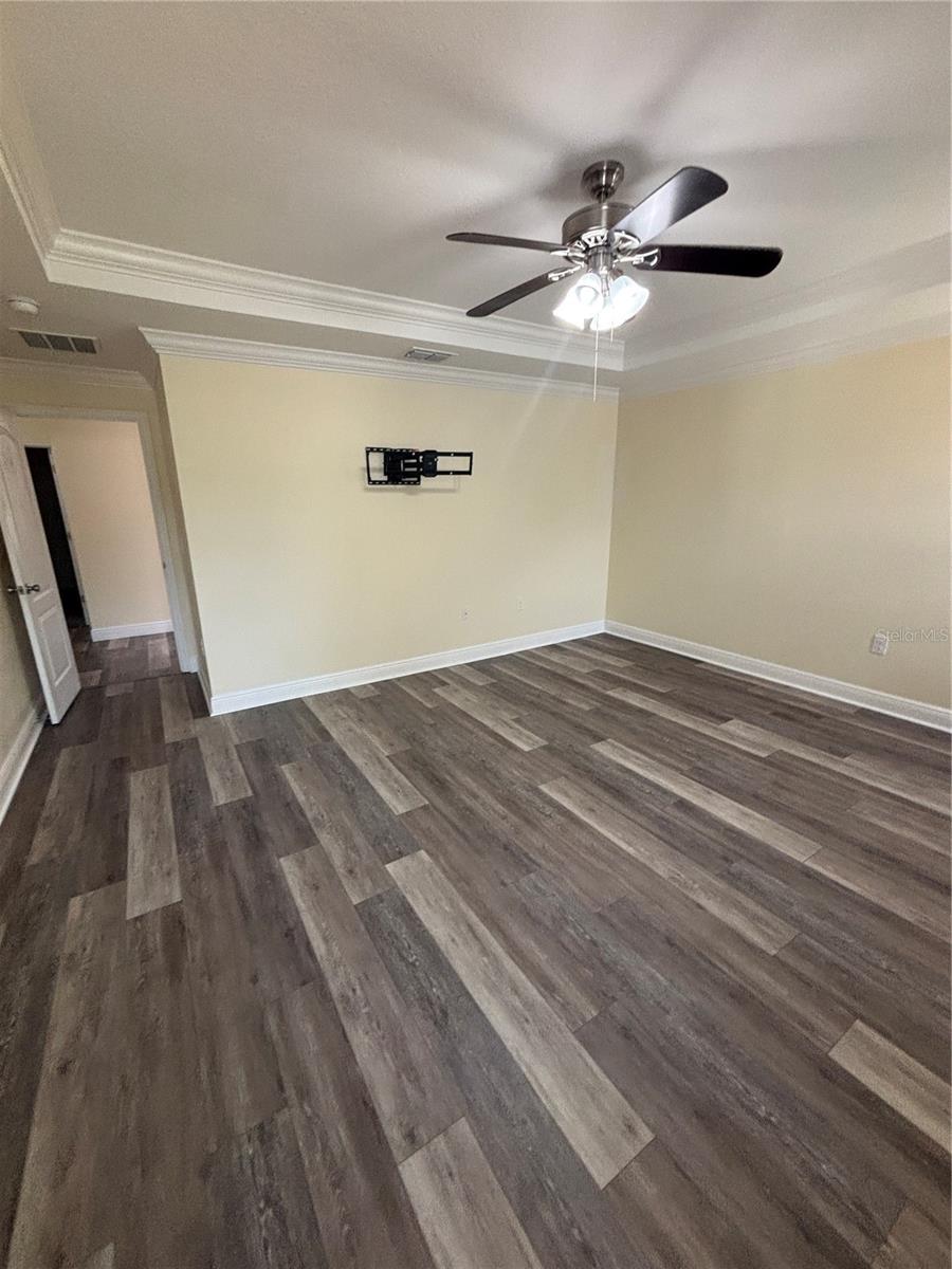 SPRING HILL - Residential Lease