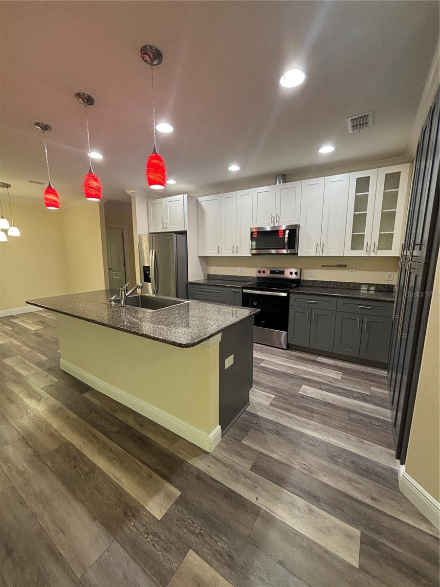 SPRING HILL - Residential Lease