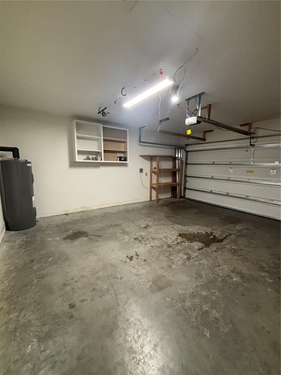 SPRING HILL - Residential Lease