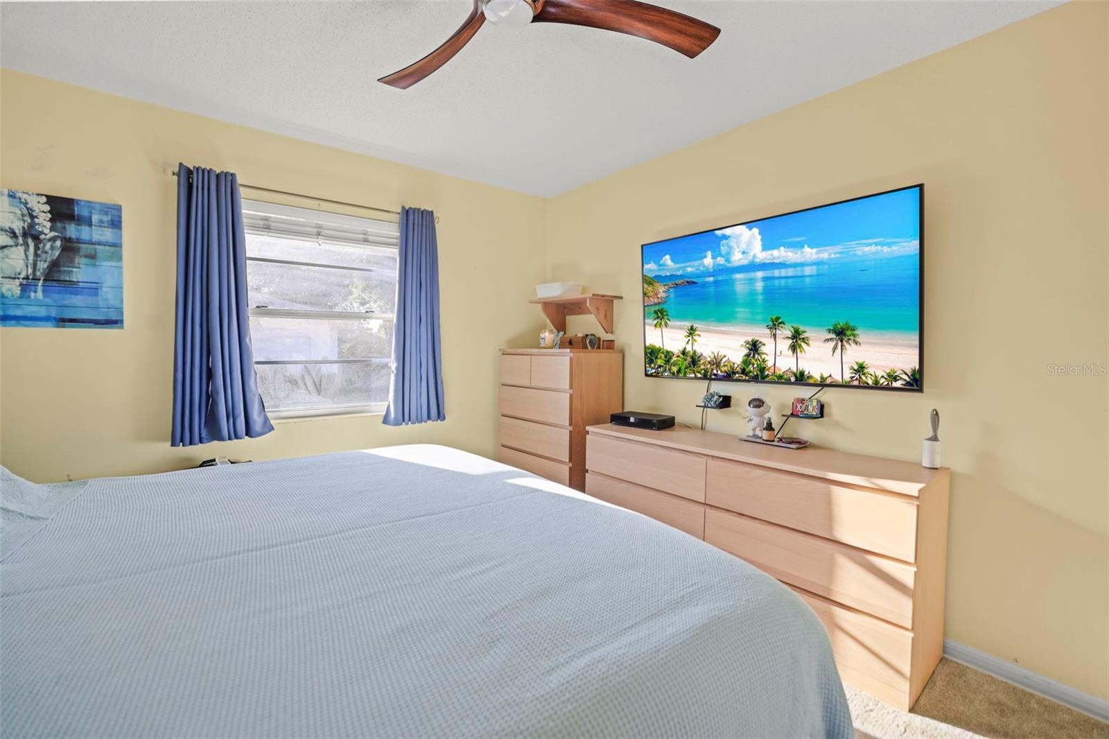 HIGHGATE E CONDO - Residential