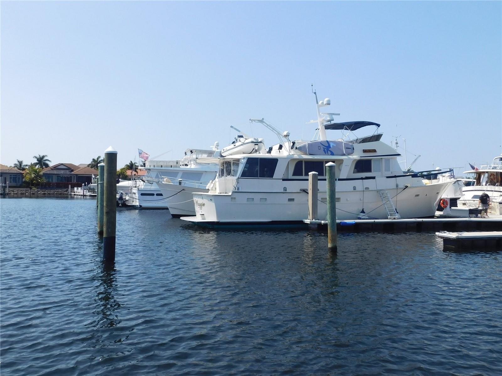 RIVIERA DUNES MARINA - Residential