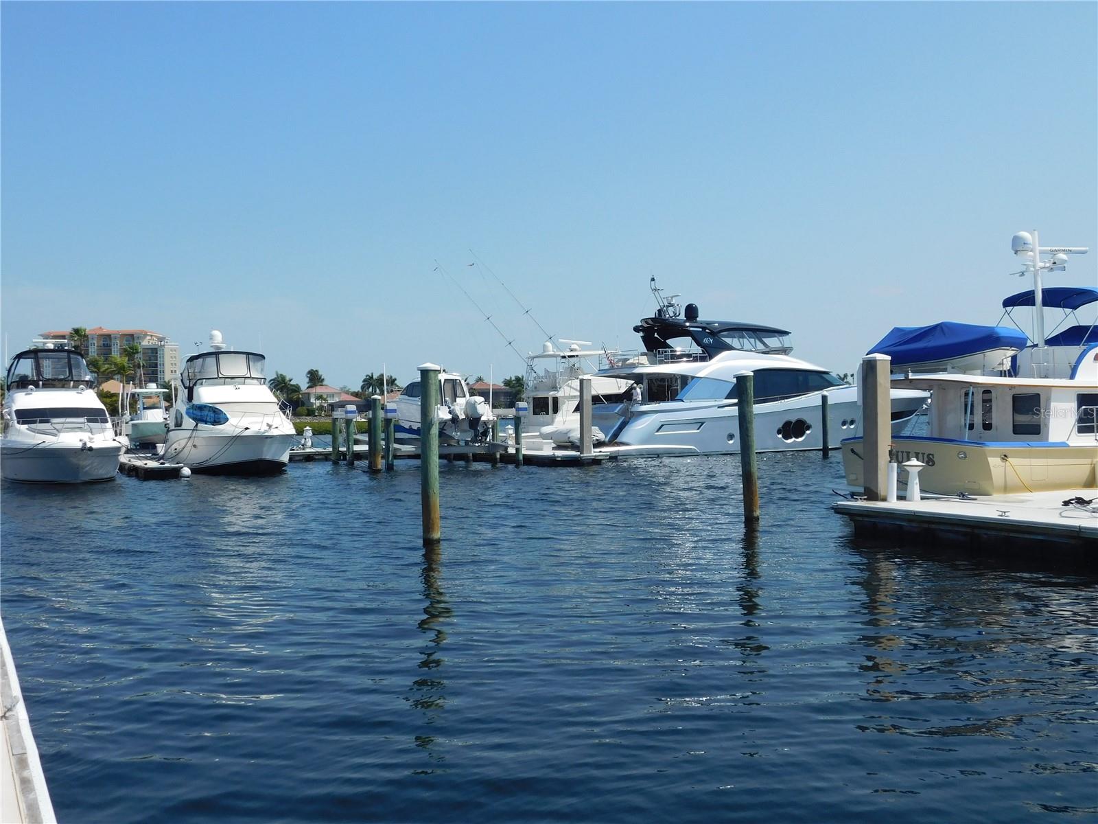 RIVIERA DUNES MARINA - Residential