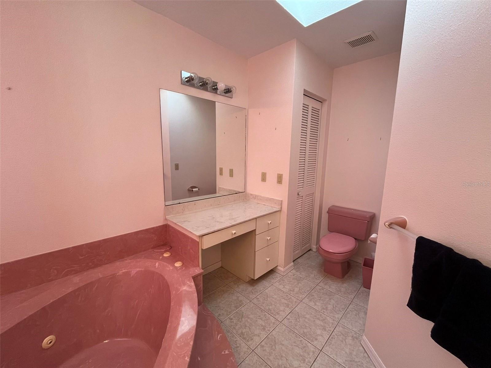 ROCKY CREEK GARDEN - Residential Lease