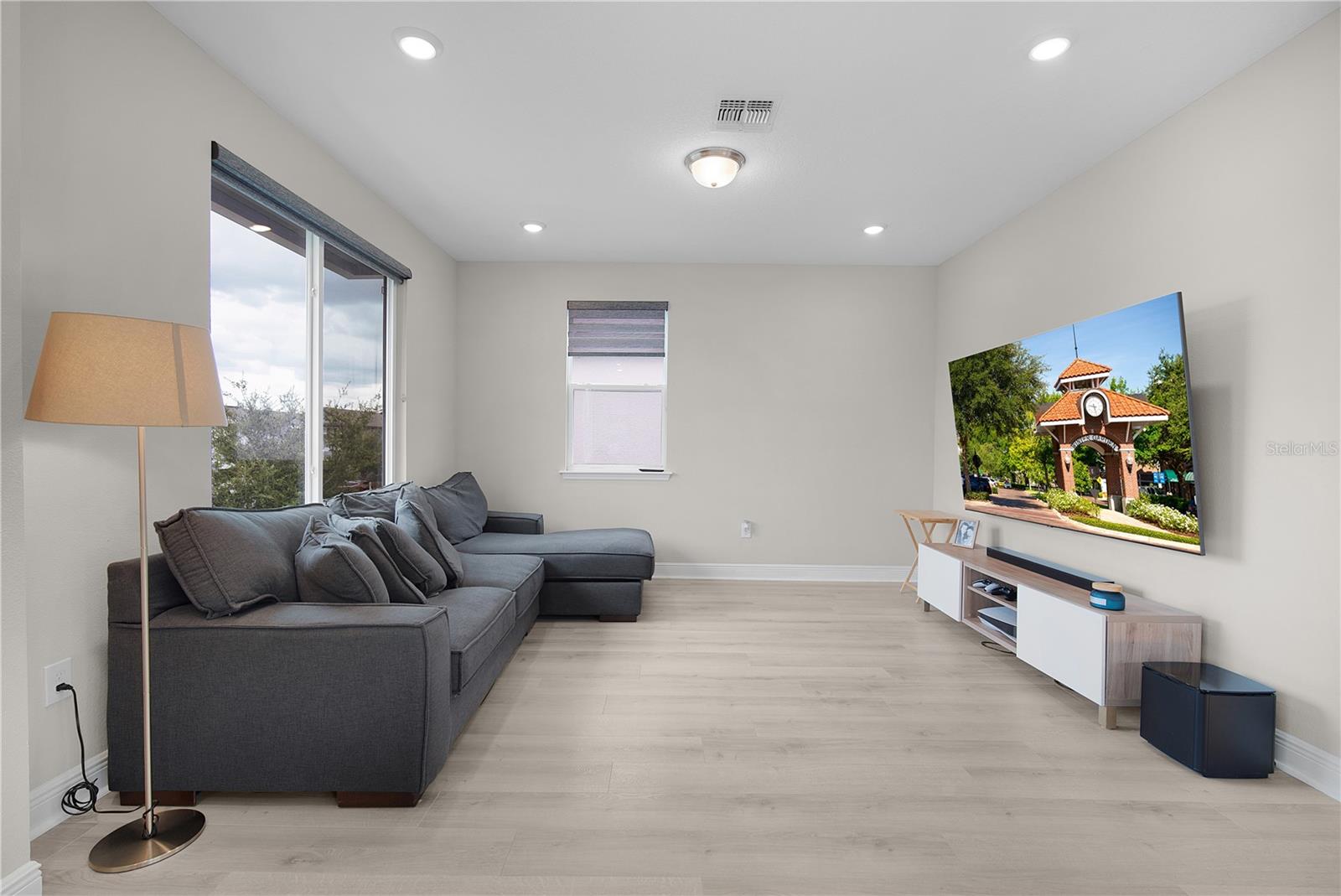 WATERMARK PH 4 - Residential