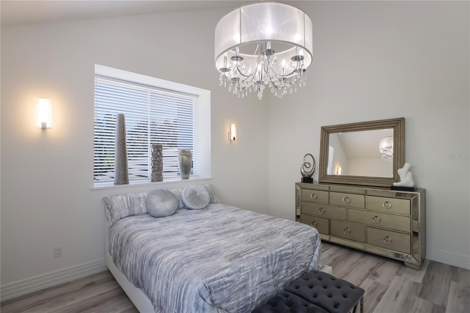 BIRD KEY SUB - Residential