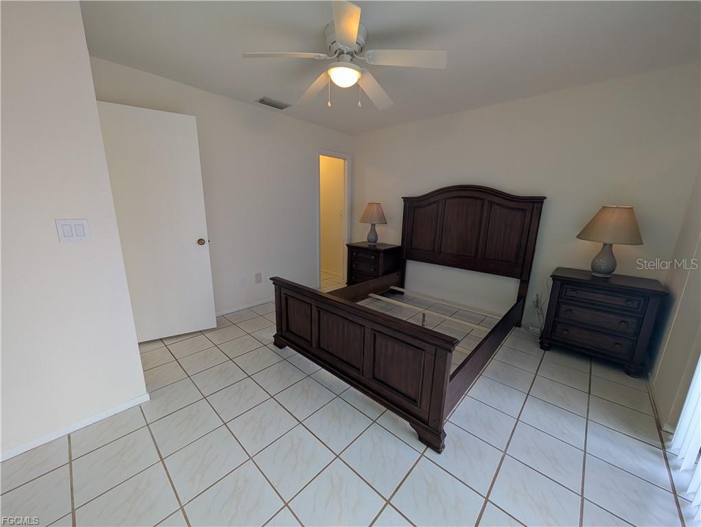 LAKE EDGE ESTATES - Residential