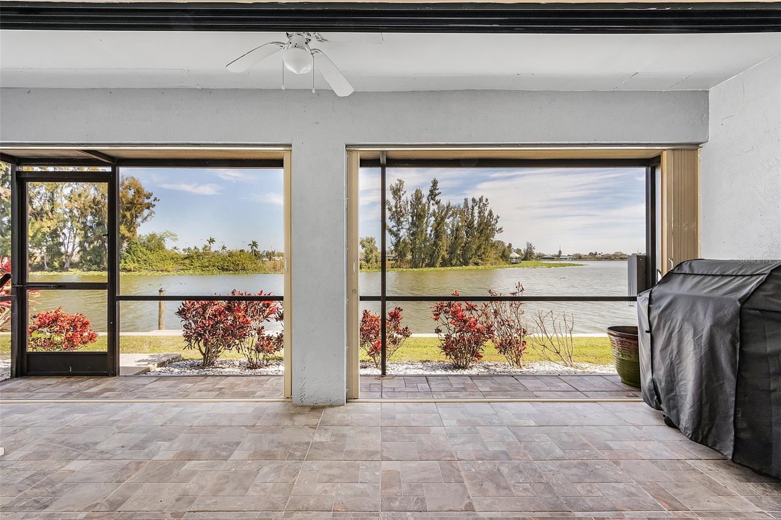 LAKE EDGE ESTATES - Residential