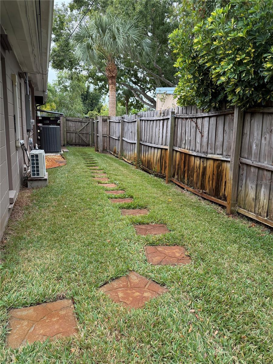 EAGLE CREST - Residential