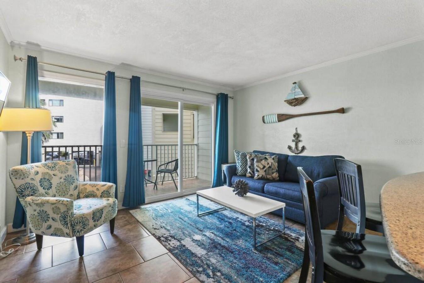 2506 N ROCKY POINT DRIVE 202