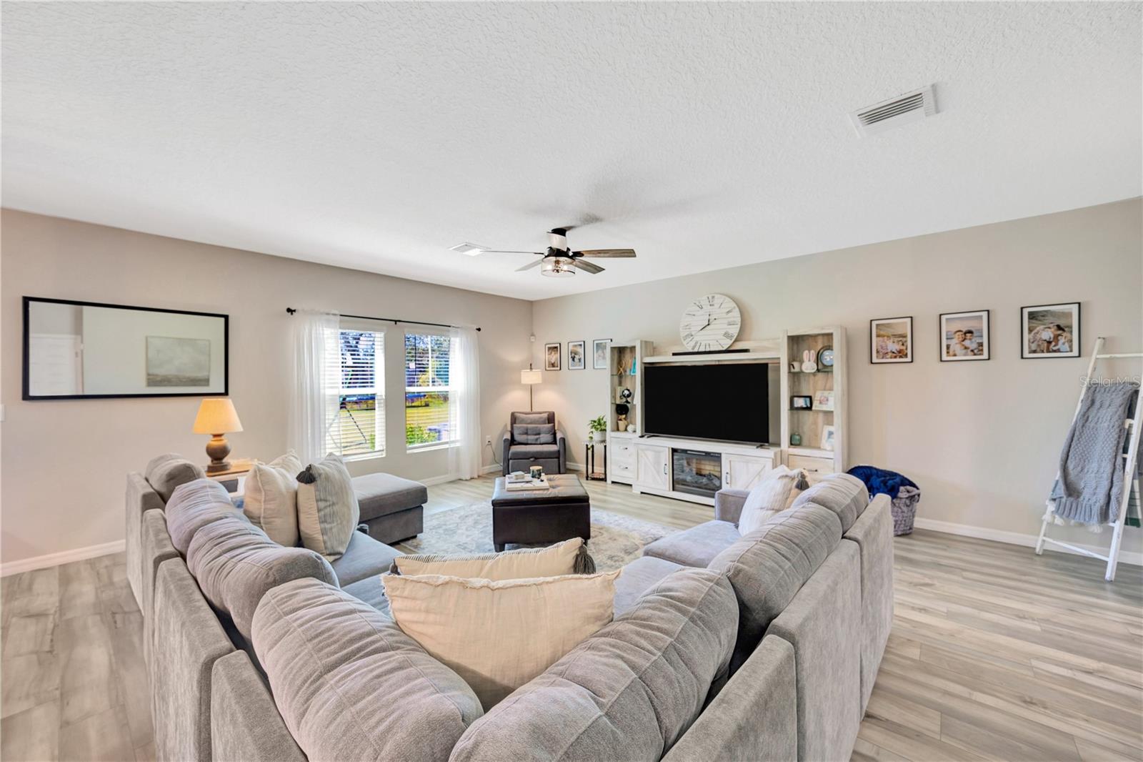 WATERSET - Residential Lease