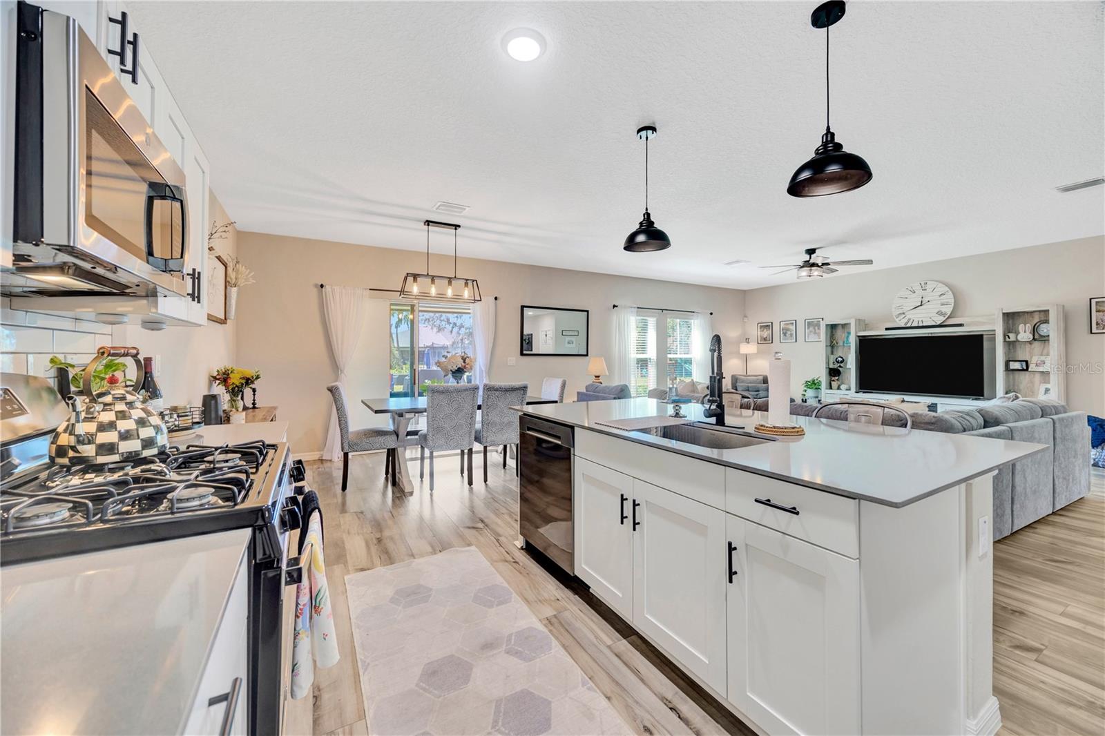 WATERSET - Residential Lease