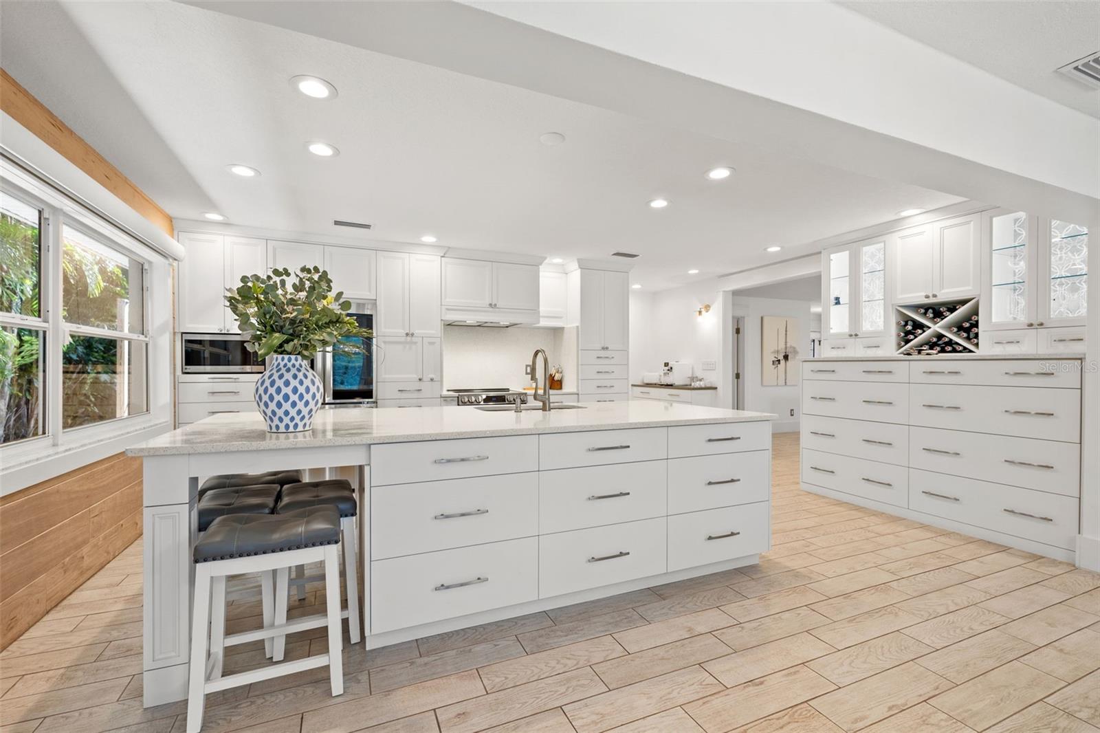 BELLEAIR ESTATES REV 3RD ADD - Residential
