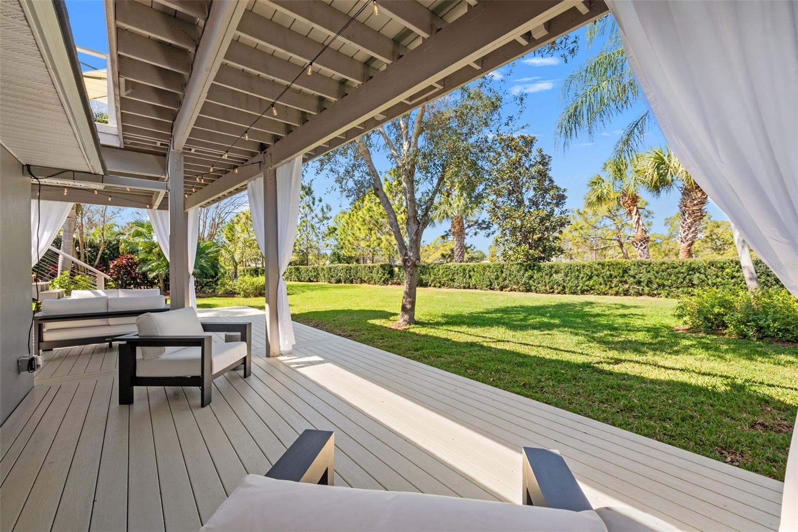 BELLEAIR ESTATES REV 3RD ADD - Residential