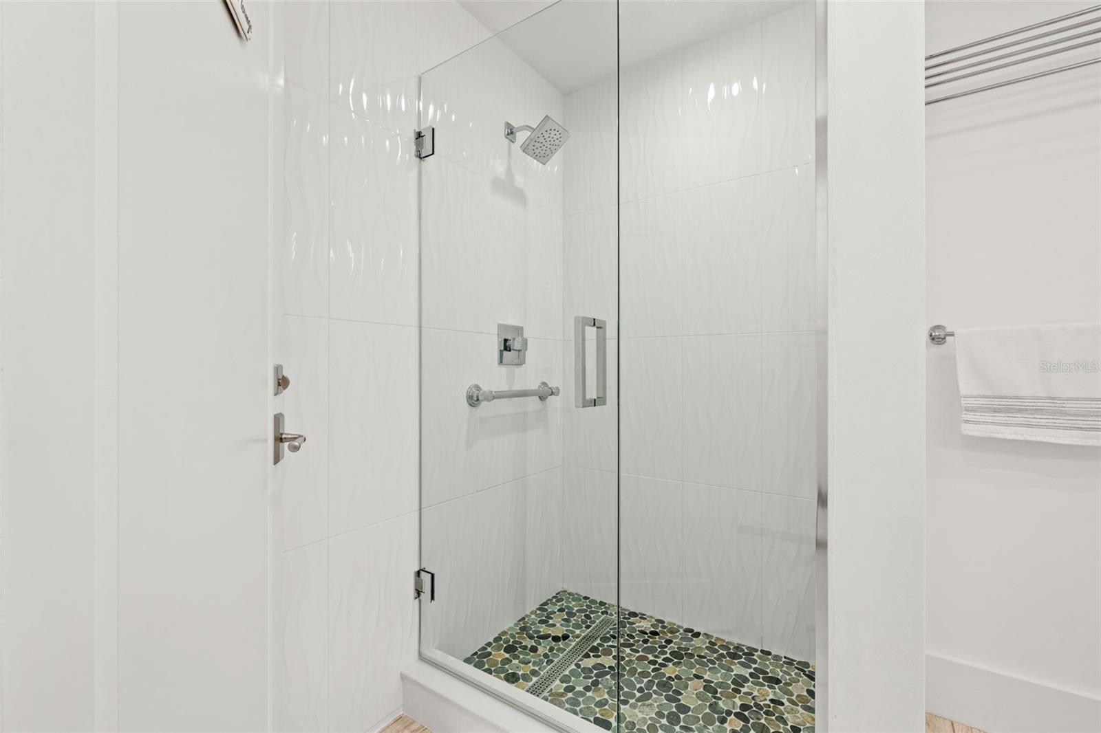 BELLEAIR ESTATES REV 3RD ADD - Residential
