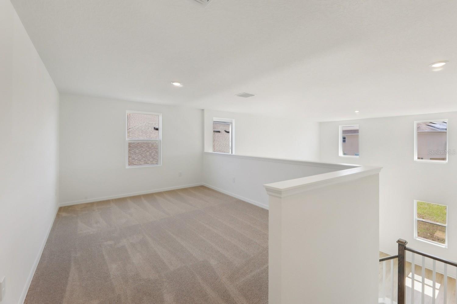 ELLINGTON PLACE - Residential
