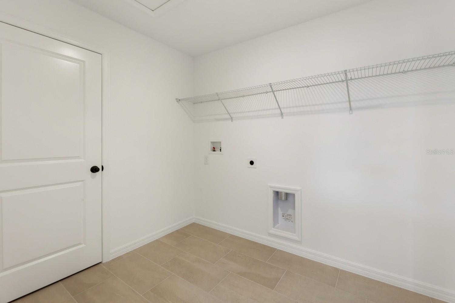 ELLINGTON PLACE - Residential