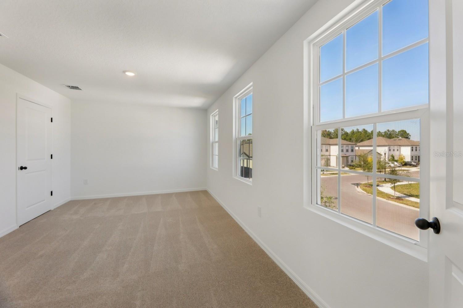 ELLINGTON PLACE - Residential