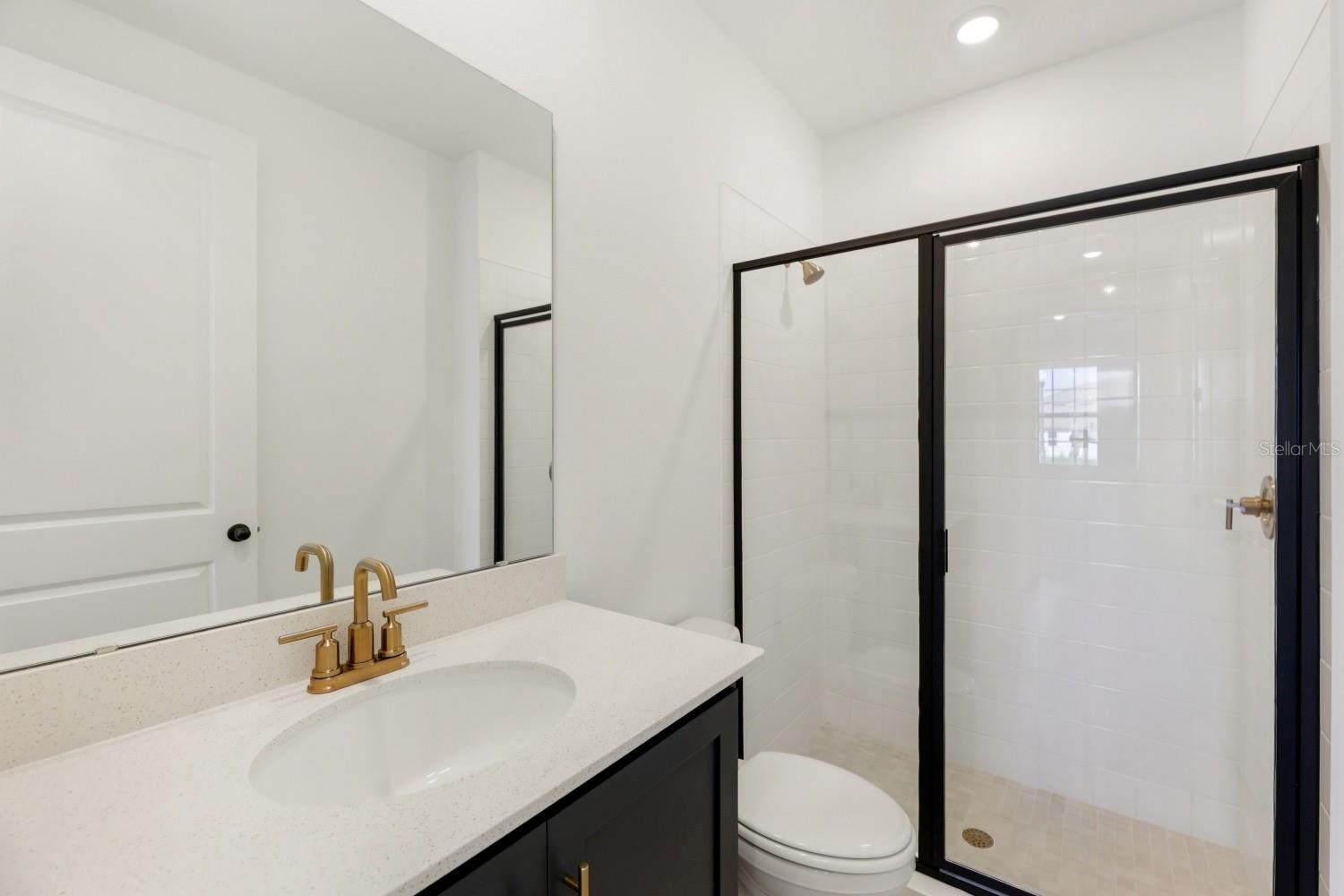 ELLINGTON PLACE - Residential