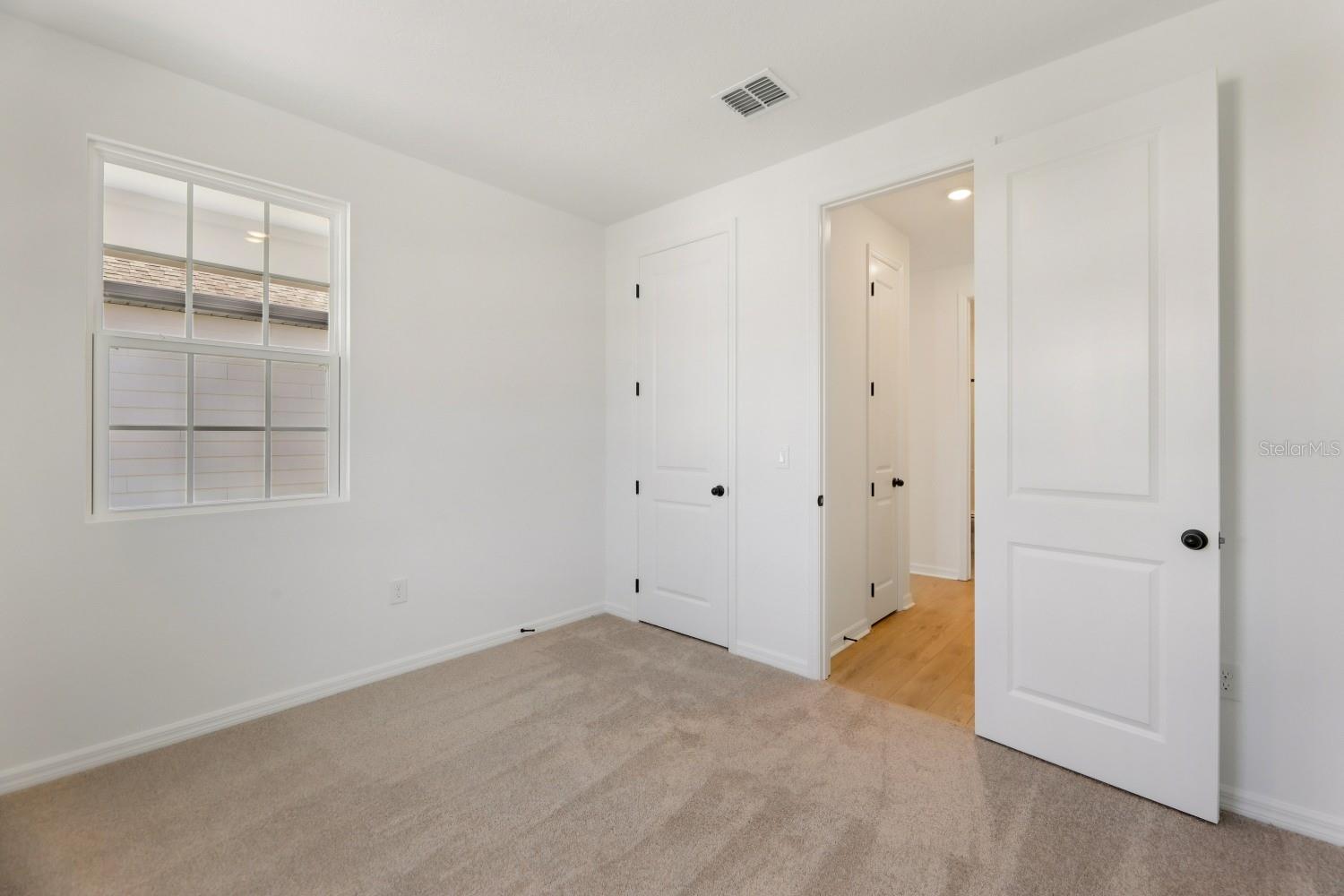 ELLINGTON PLACE - Residential
