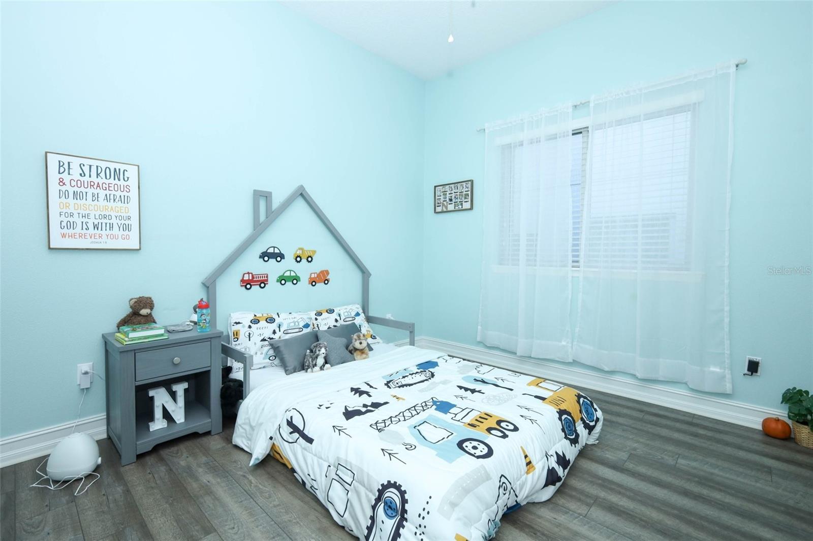 JOHNS LAKE LNDG PH 2 - Residential