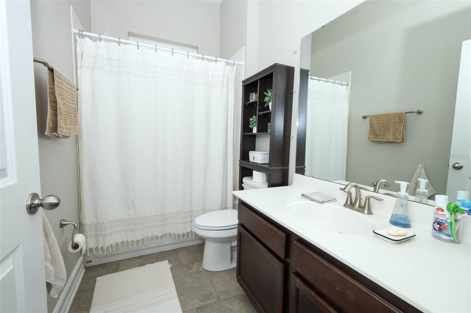 JOHNS LAKE LNDG PH 2 - Residential