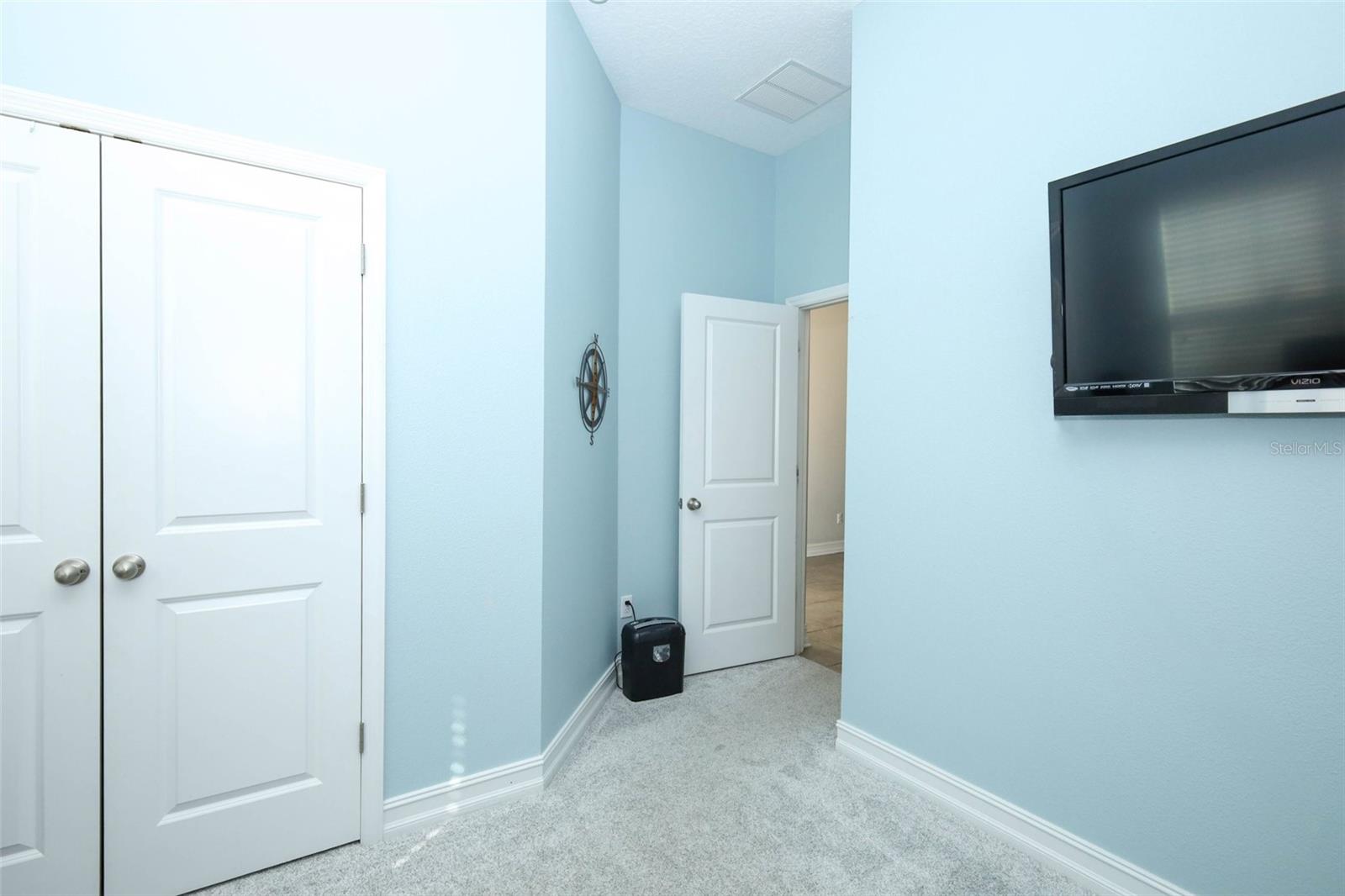 JOHNS LAKE LNDG PH 2 - Residential