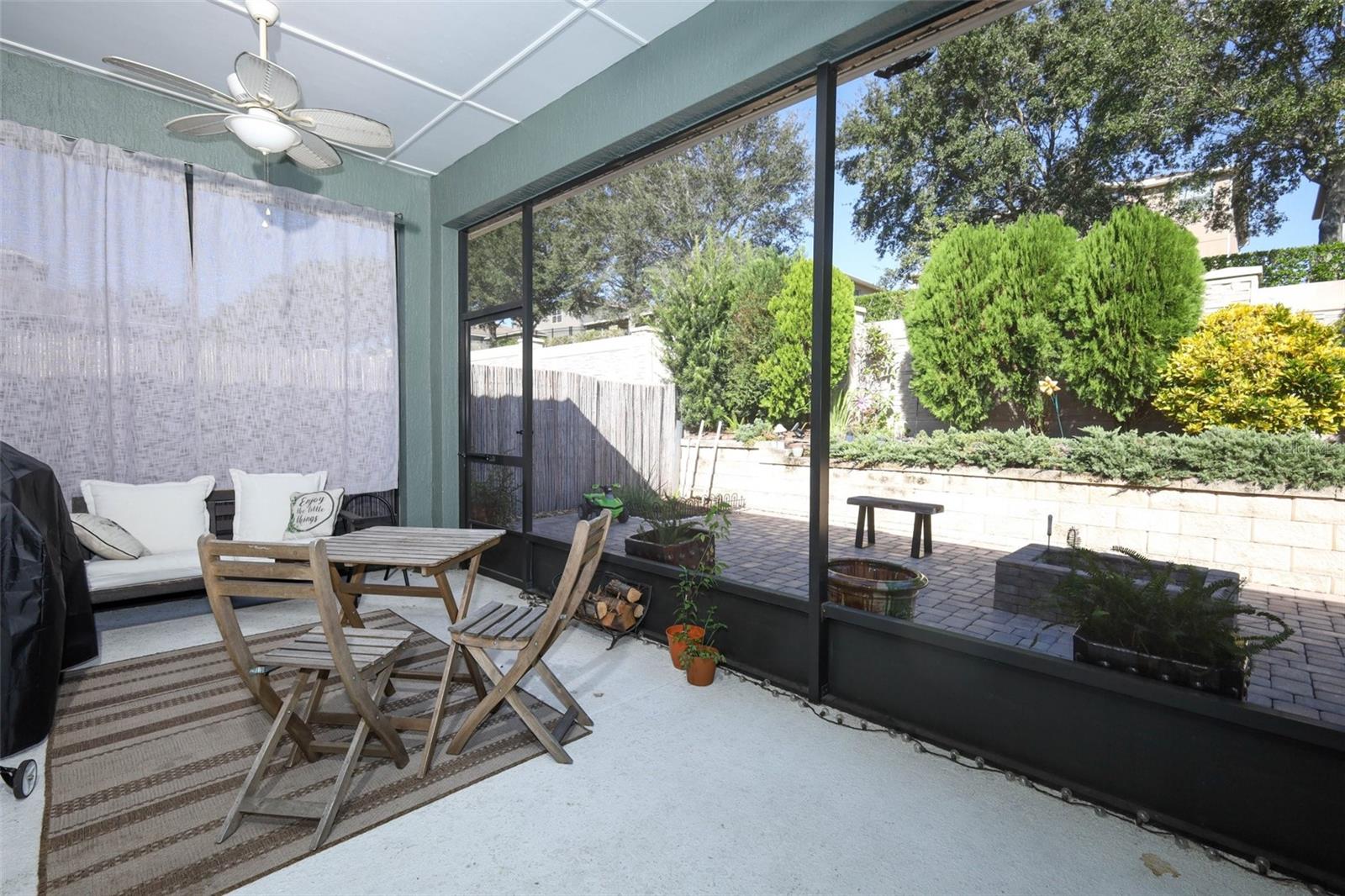 JOHNS LAKE LNDG PH 2 - Residential