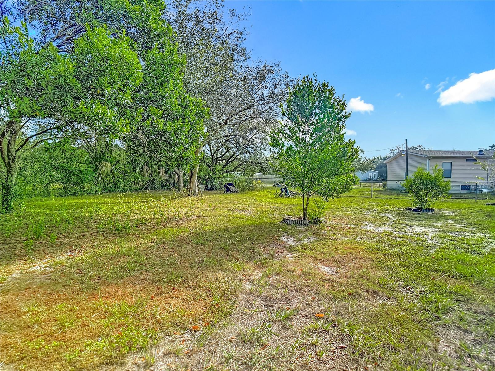 COLONY VILLAGE - Residential