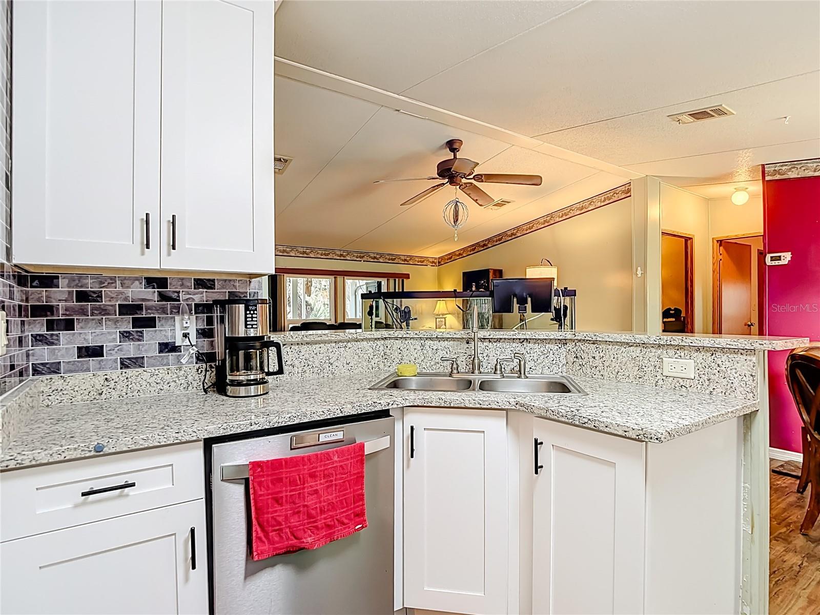 COLONY VILLAGE - Residential