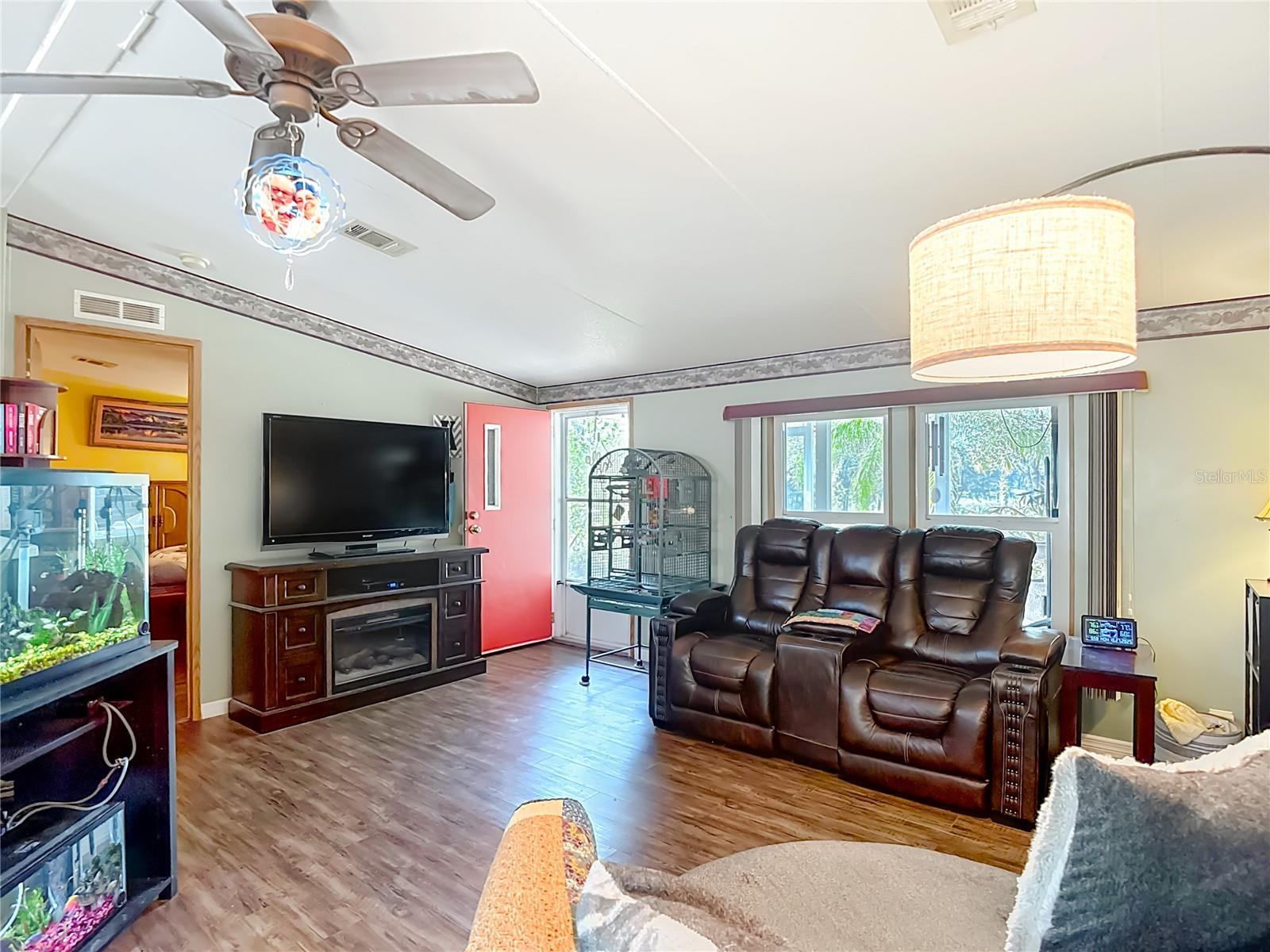 COLONY VILLAGE - Residential