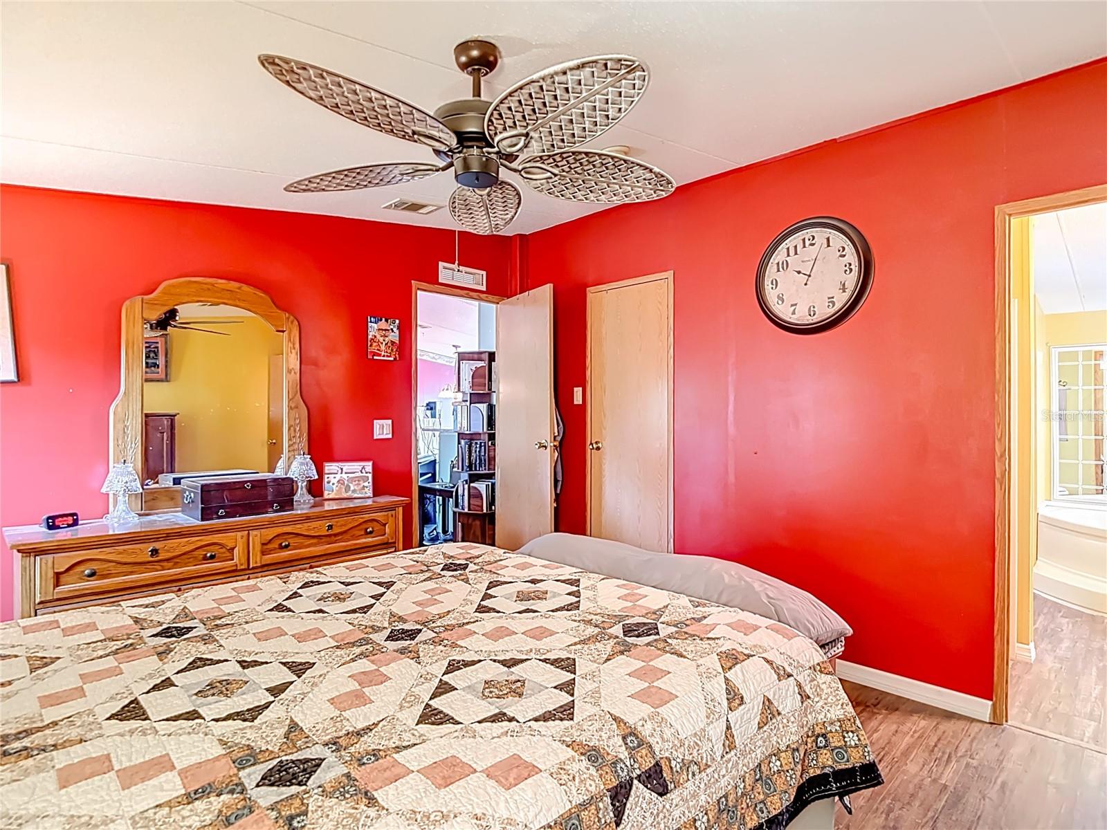 COLONY VILLAGE - Residential