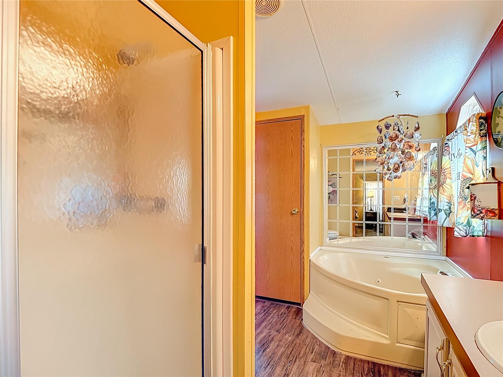 COLONY VILLAGE - Residential