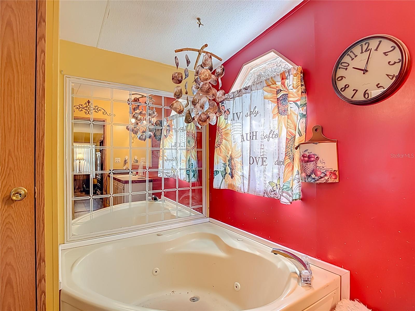 COLONY VILLAGE - Residential