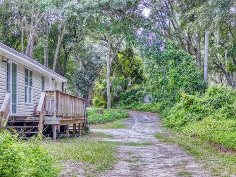 A home in SUMMERFIELD