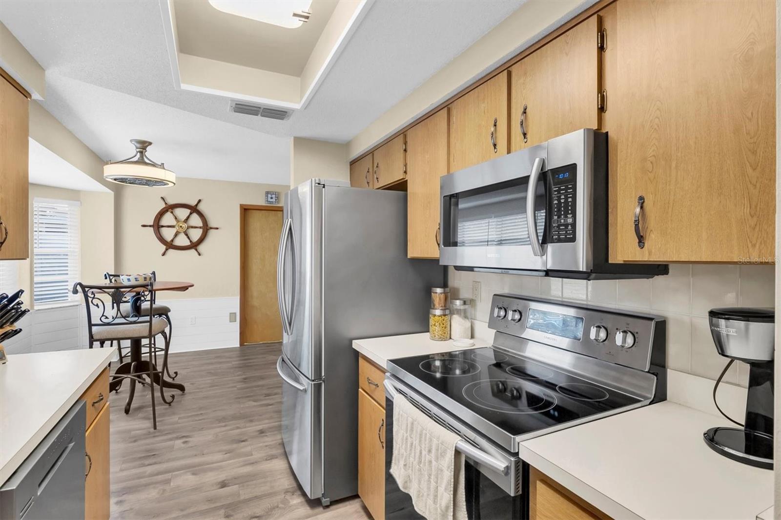 SPRING HILL - Residential