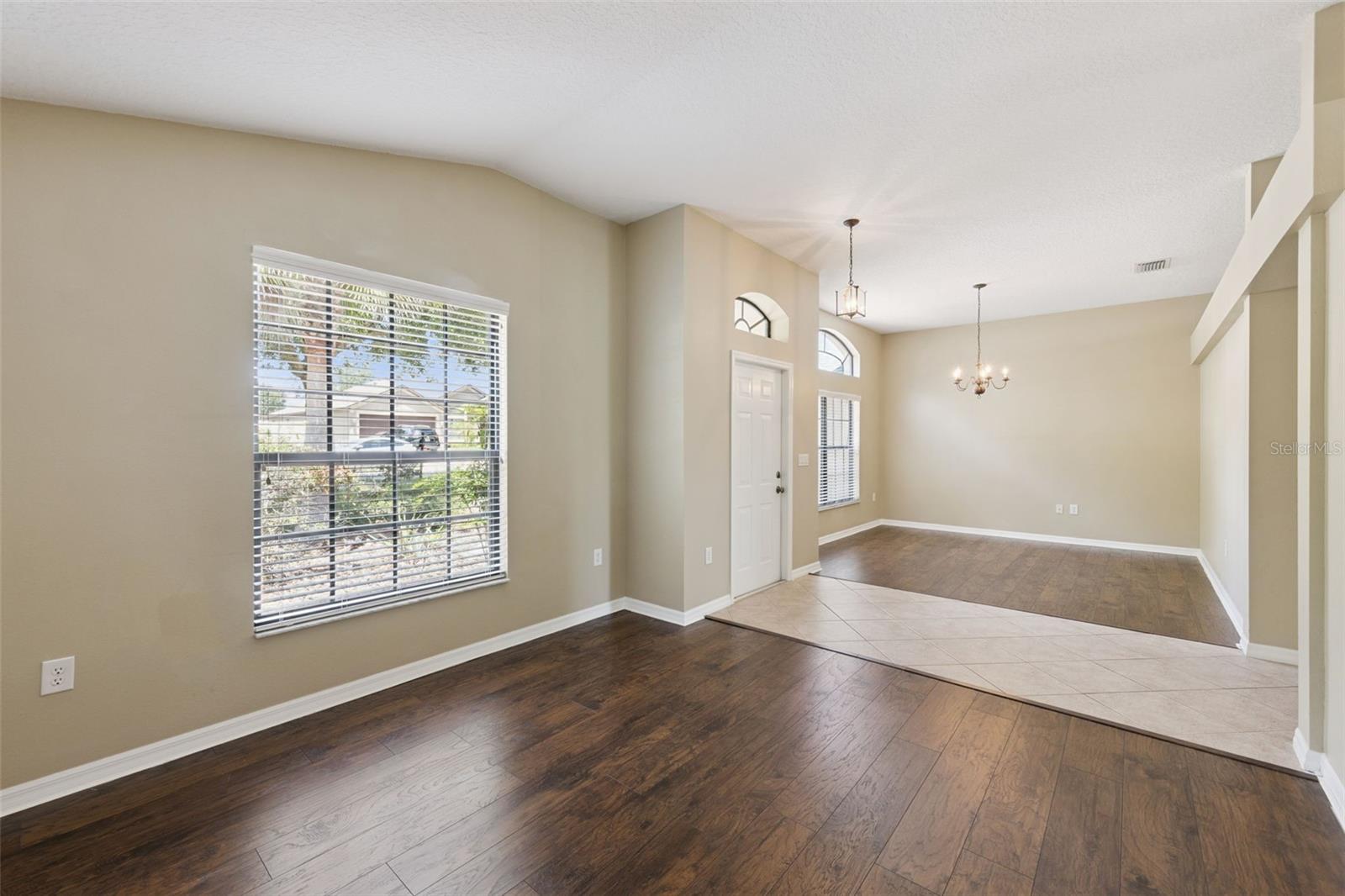 1106 NATURAL OAKS DRIVE