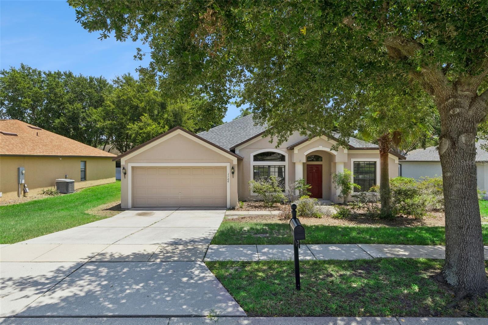 1106 NATURAL OAKS DRIVE