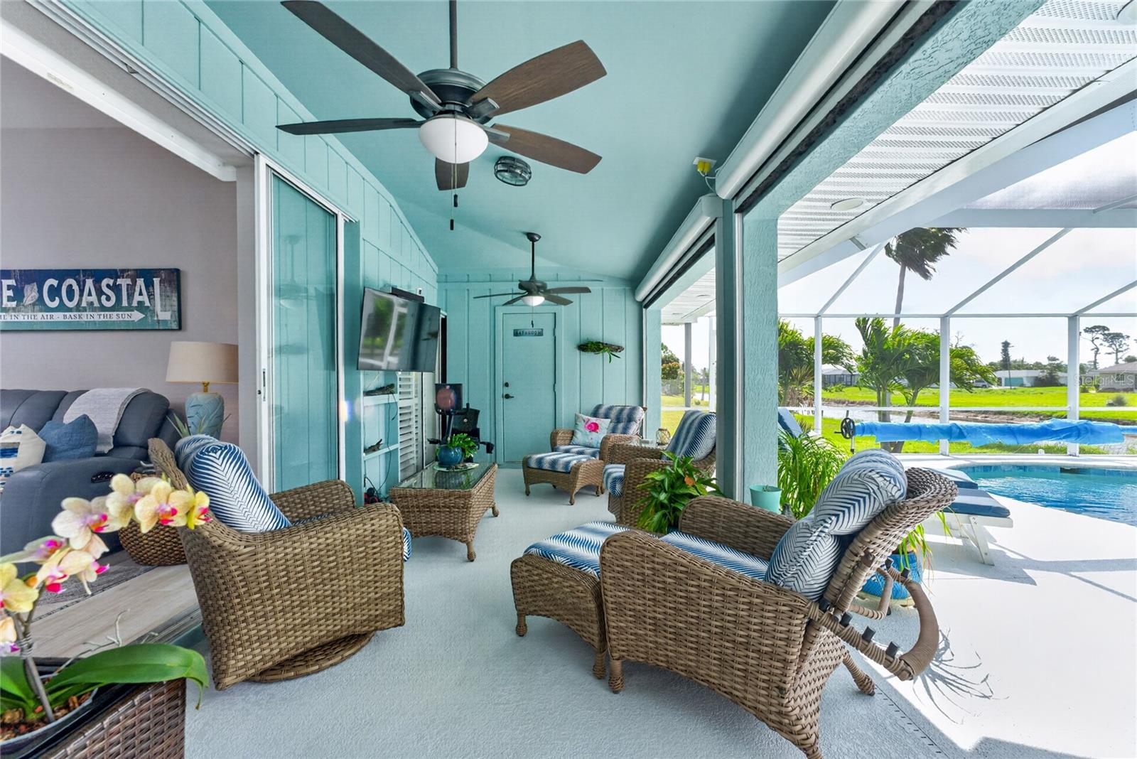 ROTONDA WEST PEBBLE BEACH - Residential