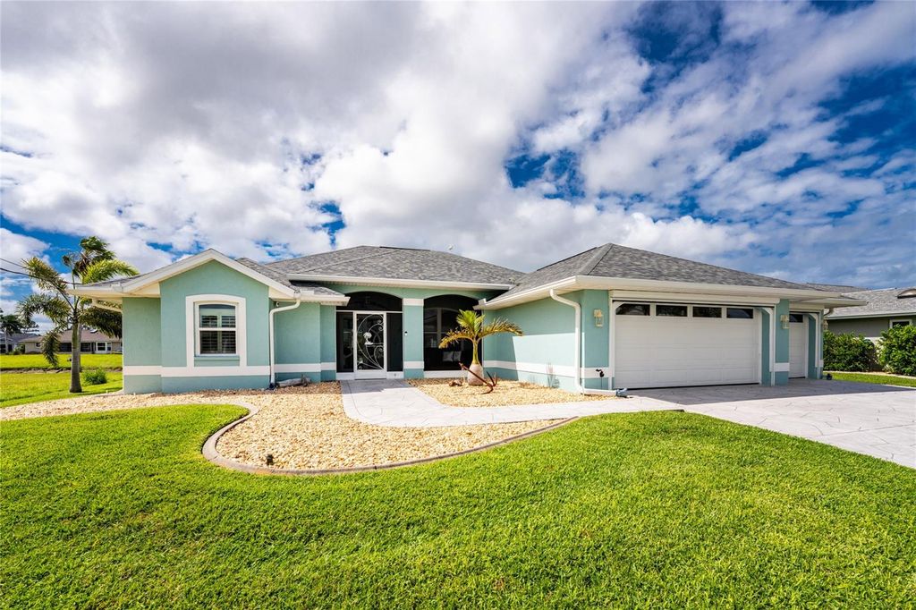 Photo of 45 Bunker Road, Rotonda West, FL 33947 (MLS # D6146978)