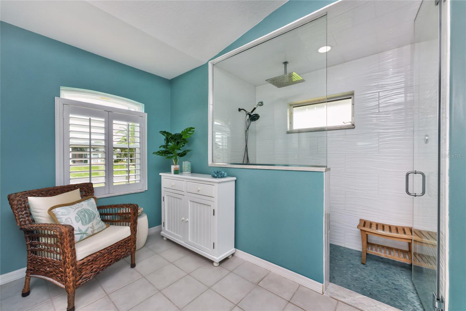 ROTONDA WEST PEBBLE BEACH - Residential