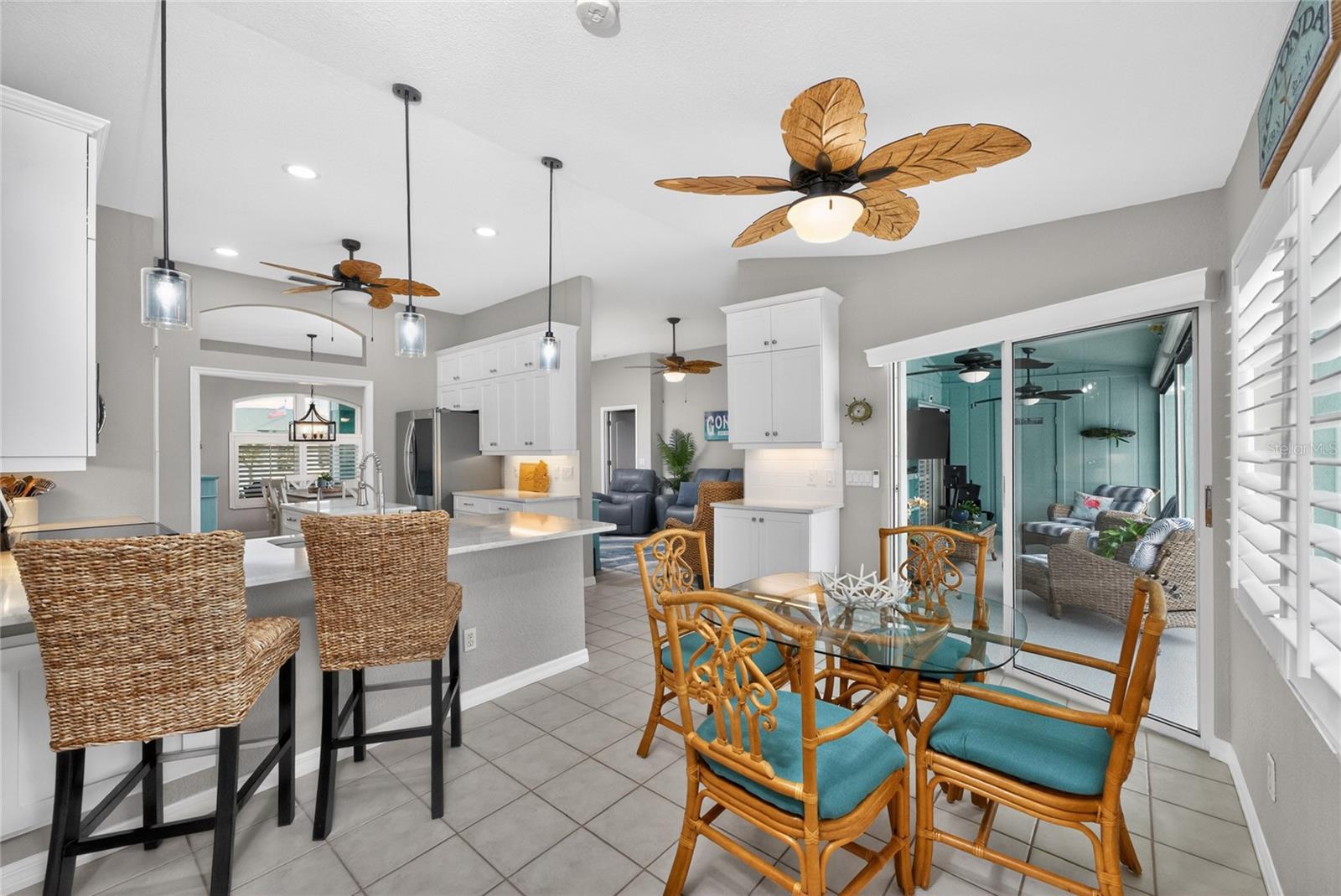 ROTONDA WEST PEBBLE BEACH - Residential