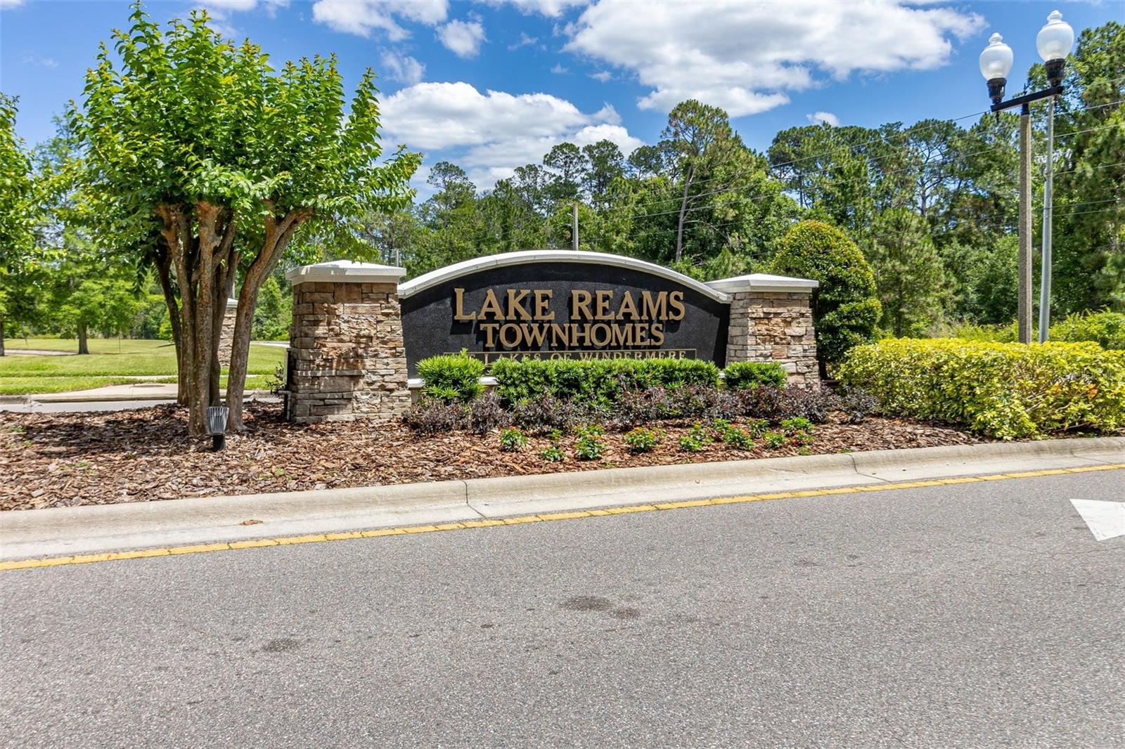 LAKES/WINDERMERE-LK REAMS TWHM - Residential