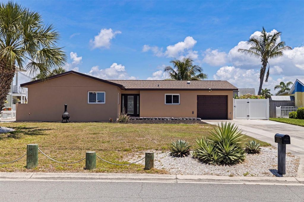 Photo of 5108 Commonwealth Road, Palmetto, FL 34221 (MLS # TB8507390)
