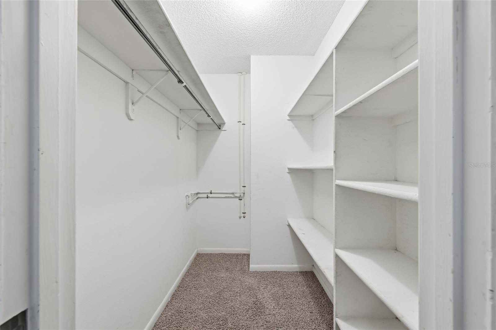 LAKE JOANNA HEIGHTS - Residential