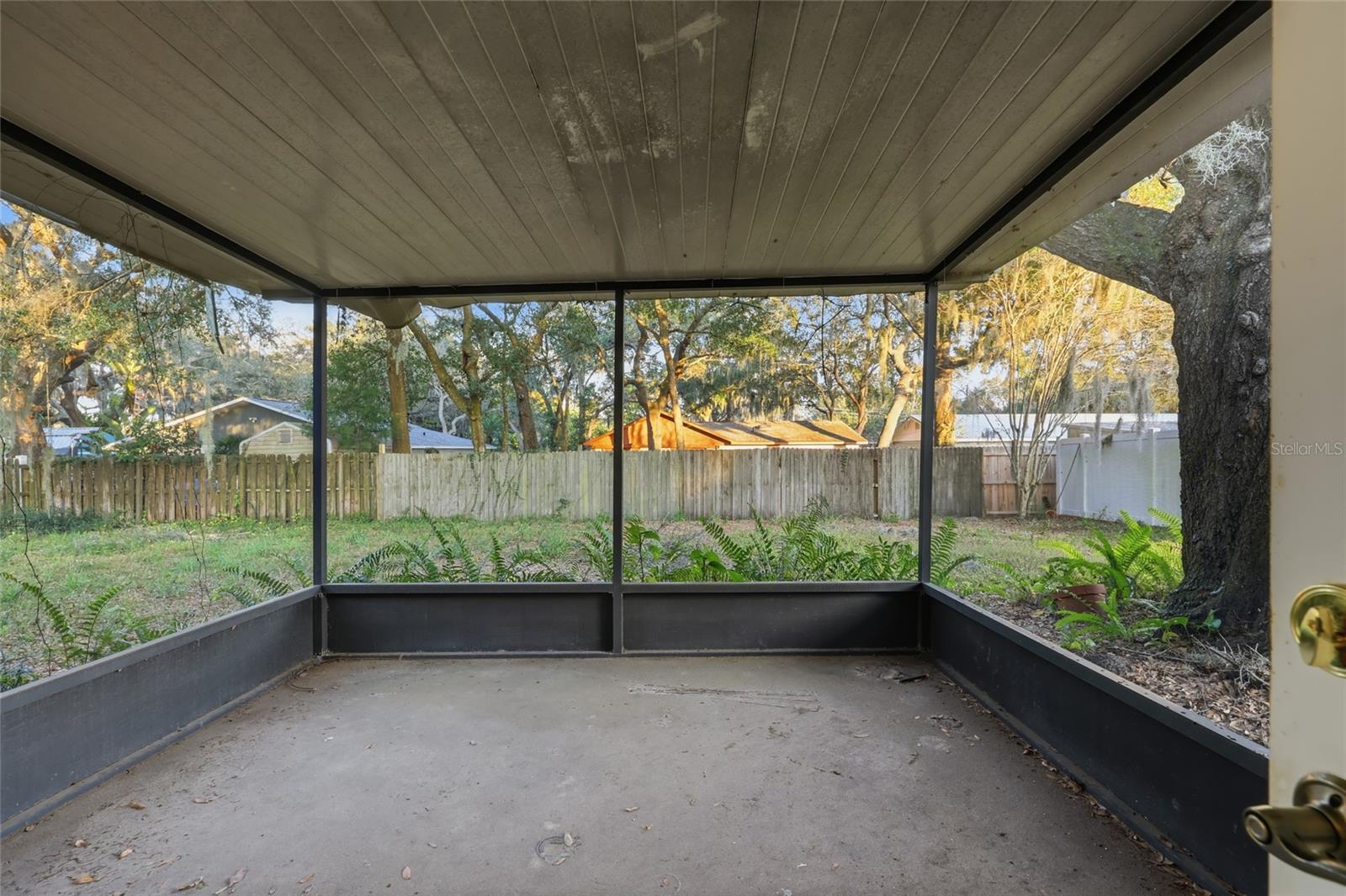 LAKE JOANNA HEIGHTS - Residential