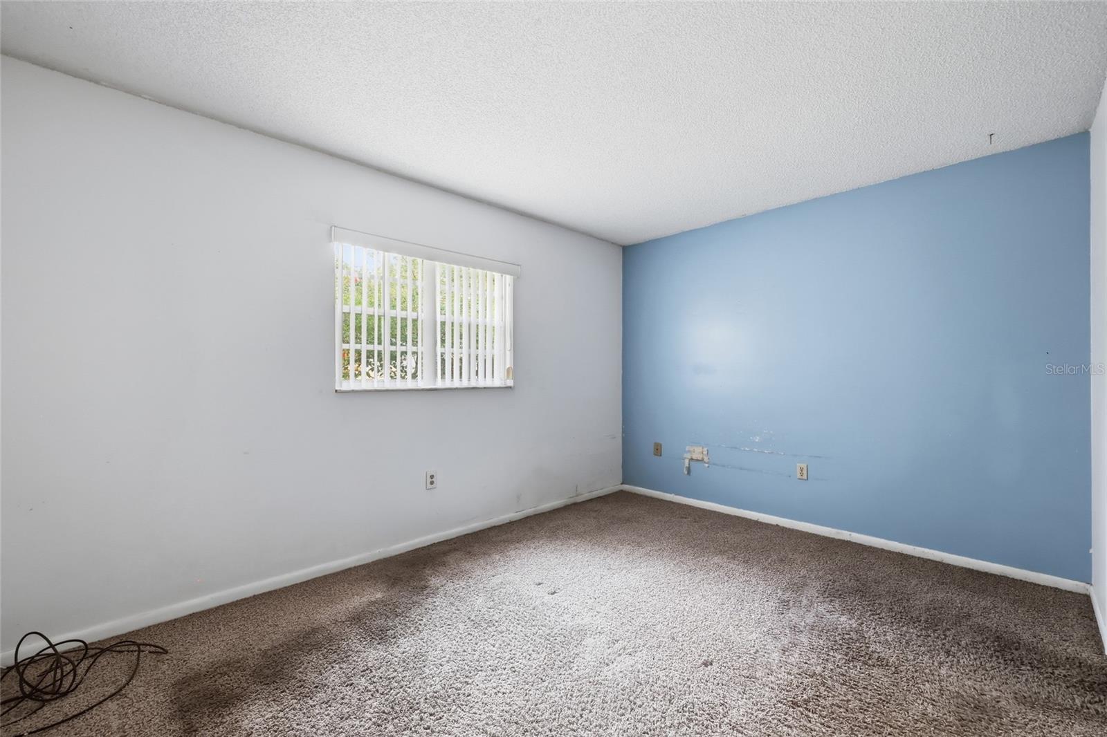 LAKE JOANNA HEIGHTS - Residential