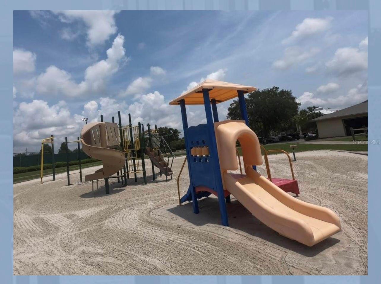 SOUTHPOINTE CONDO - Residential