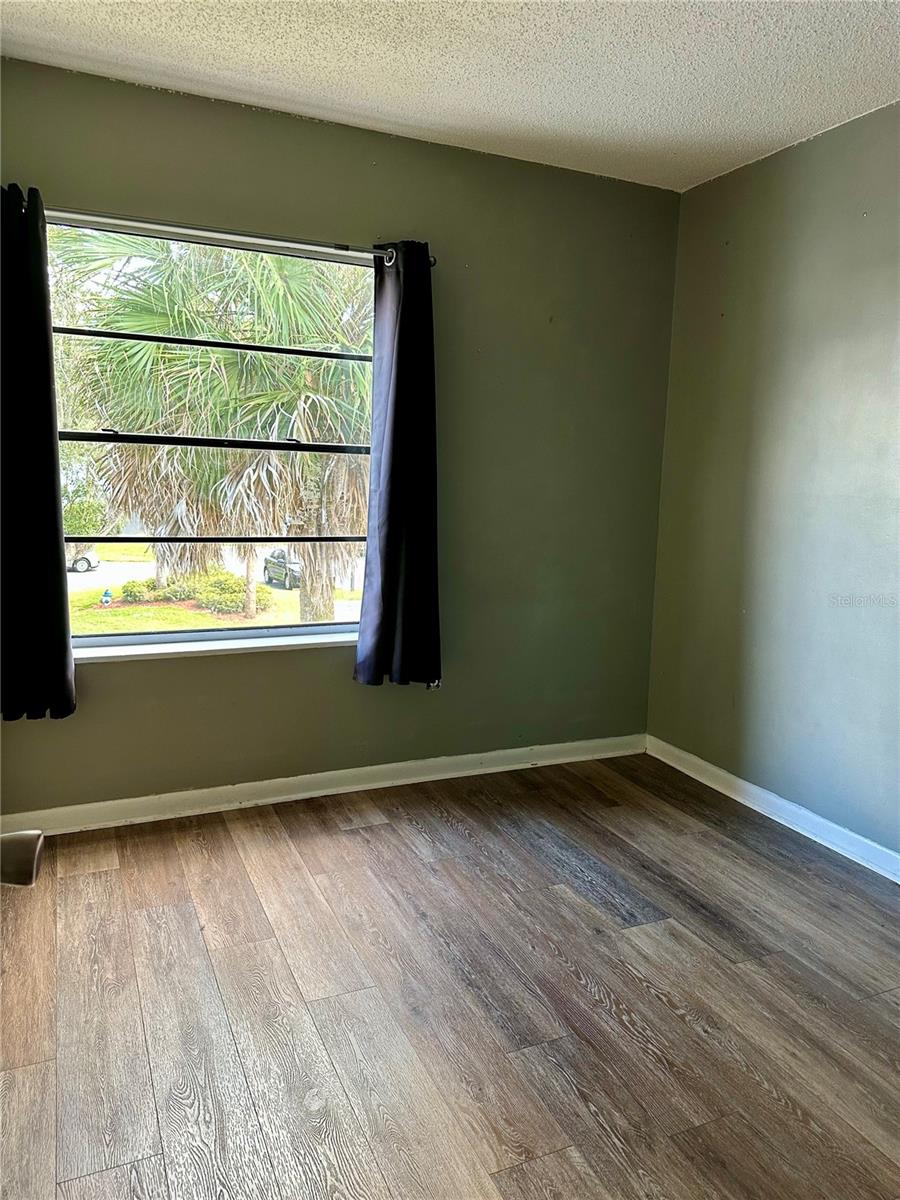 SOUTHPOINTE CONDO - Residential