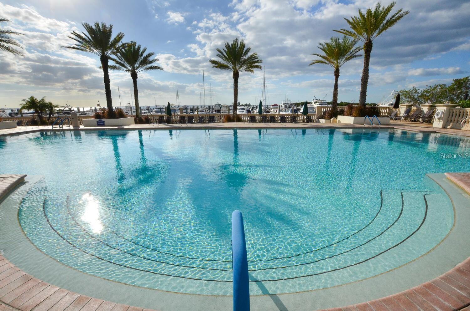 WESTSHORE YACHT CLUB TWNHMS - Residential Lease