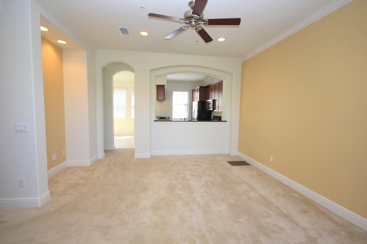 WESTSHORE YACHT CLUB TWNHMS - Residential Lease